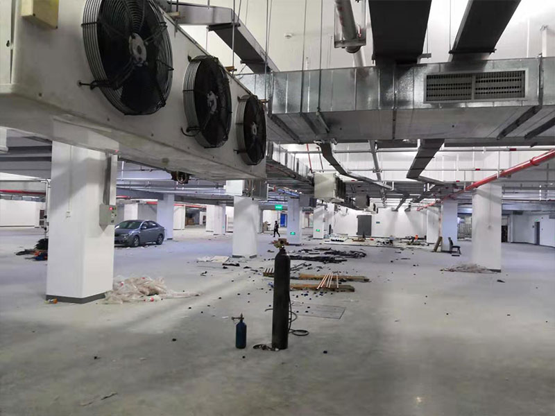 �Ŀ�ĳҩҵ1500����ҩƷ������⹤�����װ��